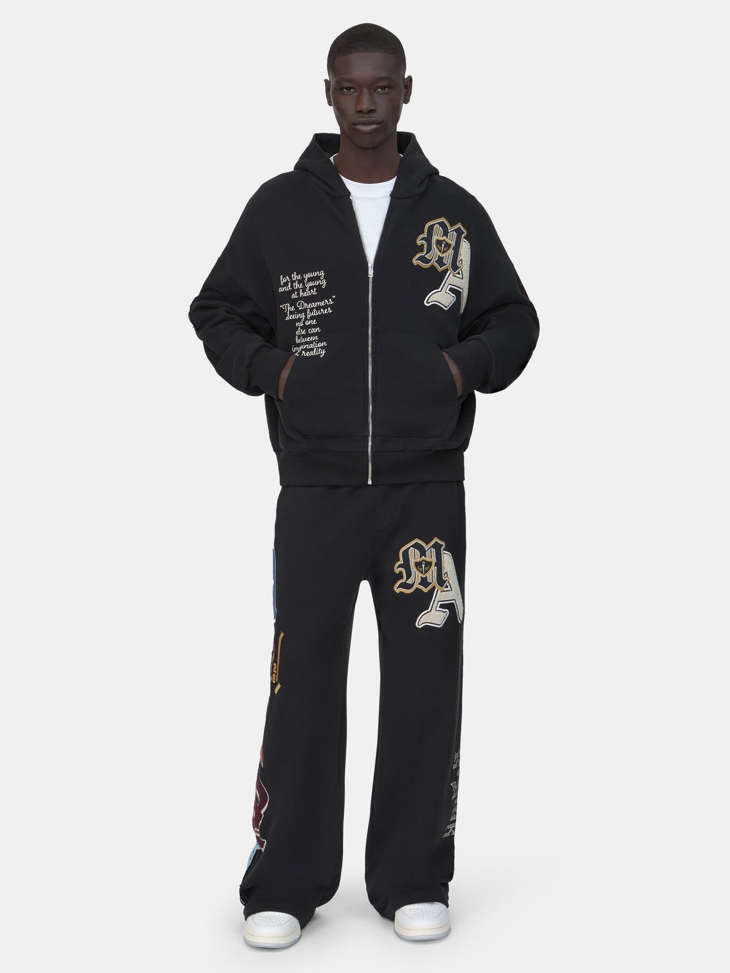 CHAMBA DE VARSITY OVERSIZED CON CIERRE ZIP - Negro