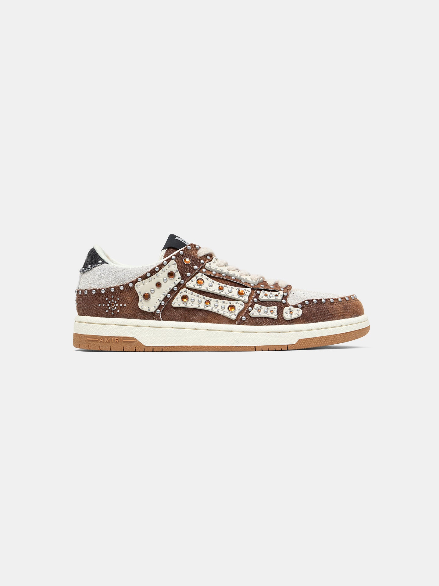 STUD SKEL TOP LOW - Marrón Oscuro