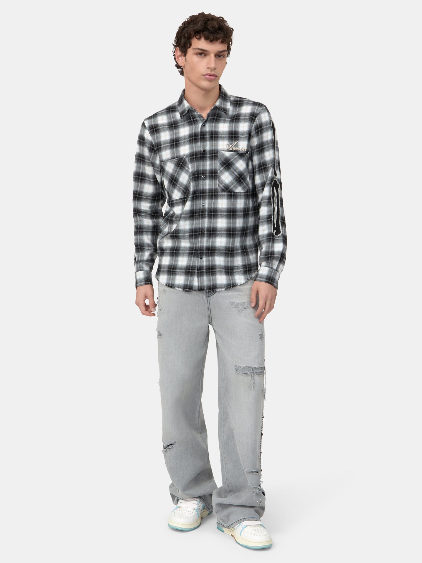 CAMISA OVERSHEART DE FLOAN CON MOTIVO HUESOS - Negro