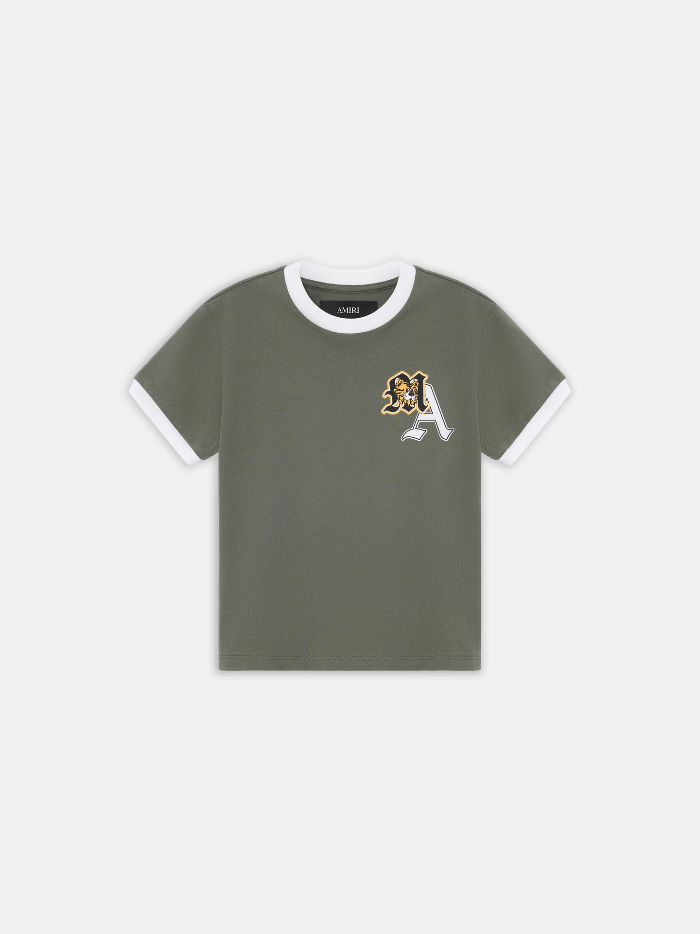 KIDS – CAMISETA RINGER CON PATCH DE VARSITY PARA NIÑOS – Sage Oscuro KIDS - CAMISETA RINGER CON PATCH DE VARSITY PARA NIÑOS - Sage Oscuro