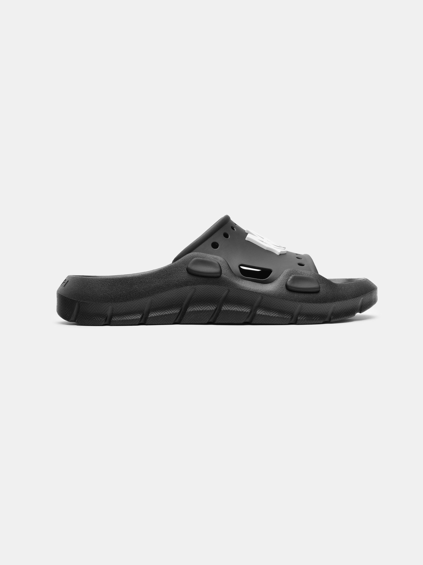 SUNDAY SLIDE - Negro